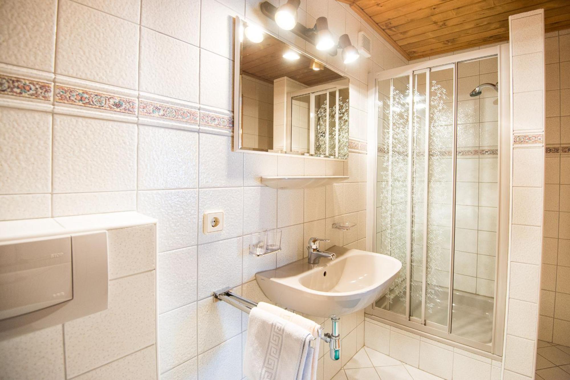 Haus Gleinser - Apartment Neustift im Stubaital